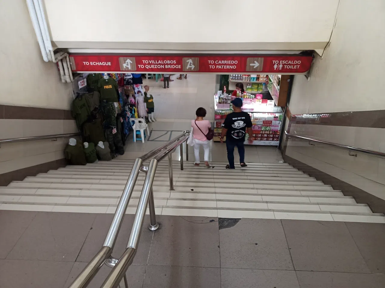Underground Manila: Where the City Really Shops