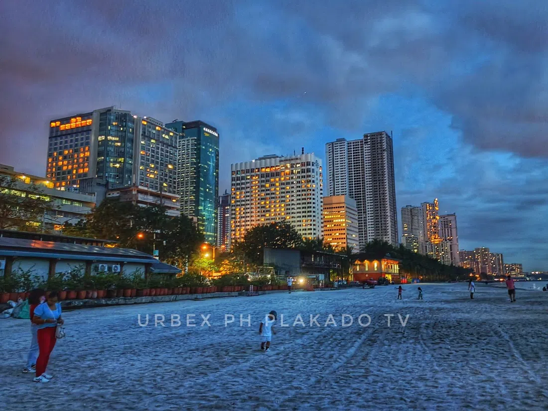 Manila Baywalk Dolomite Beach, Manila