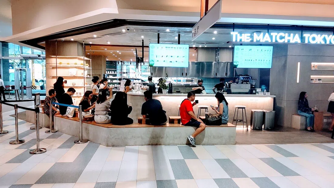 Mitsukoshi BGC, Manila