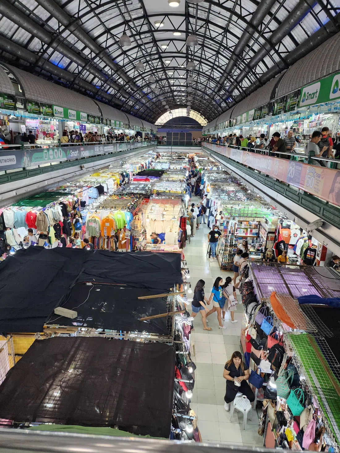 Greenhills Shopping Center (Tiangge / Shoppesville), Manila