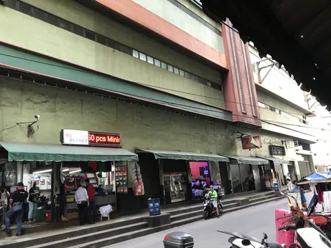 Manila's Tiangge Trail: The Art of the Bargain