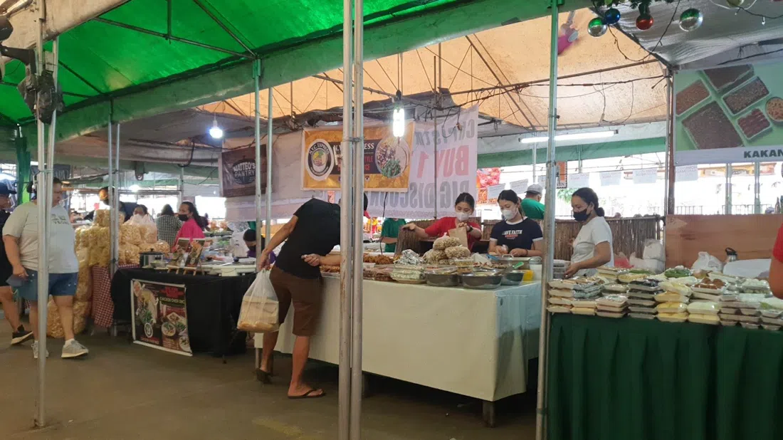 SIDCOR Sunday Market (Eton Centris), Manila