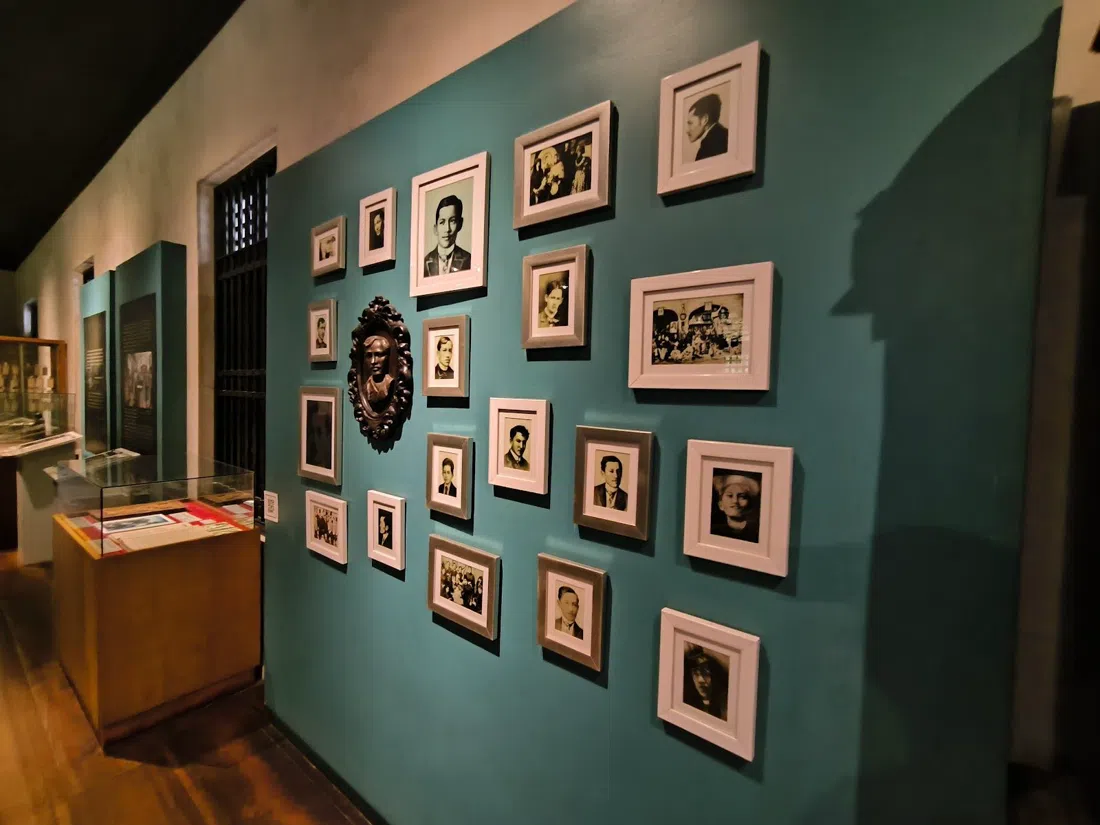 Fort Santiago (y compris Rizal Shrine / Museo ni Rizal), Manille