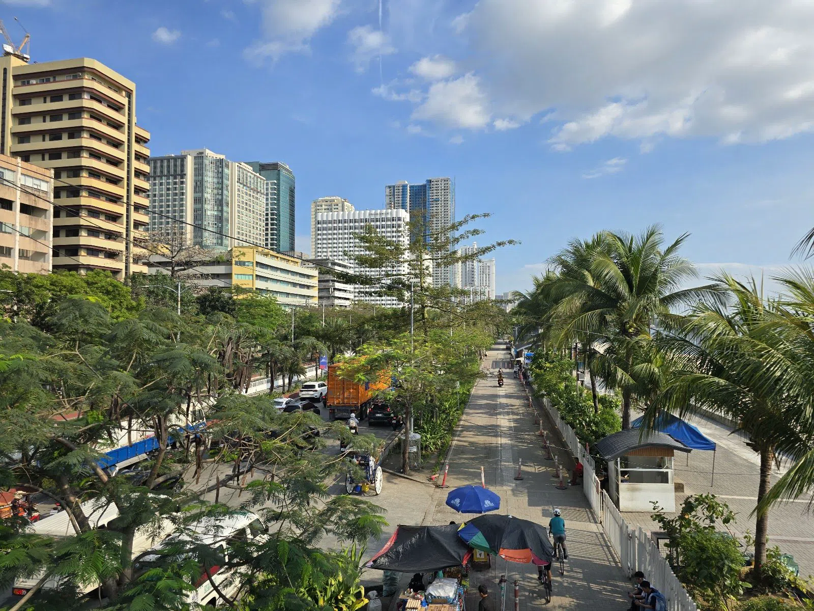 Manila Baywalk (Roxas Boulevard Promenade), Manila